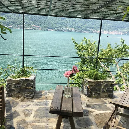 Tatil Evi Castagna Nesso