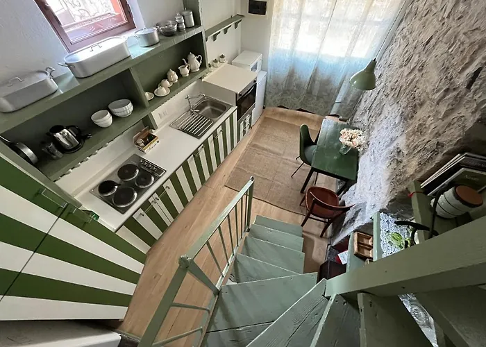 Castagna Tatil Evi *
