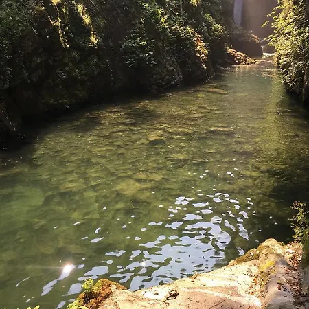 Castagna بيت للعطل نيسّو